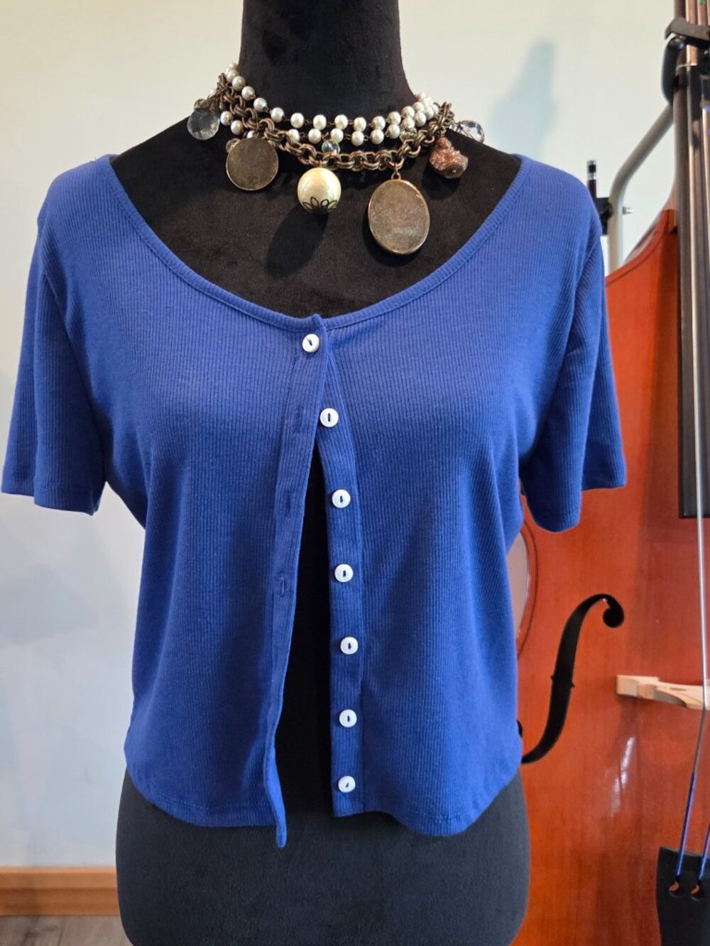SIZE XL CROP TOP